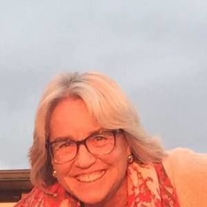 Meet your Posher, Jonell